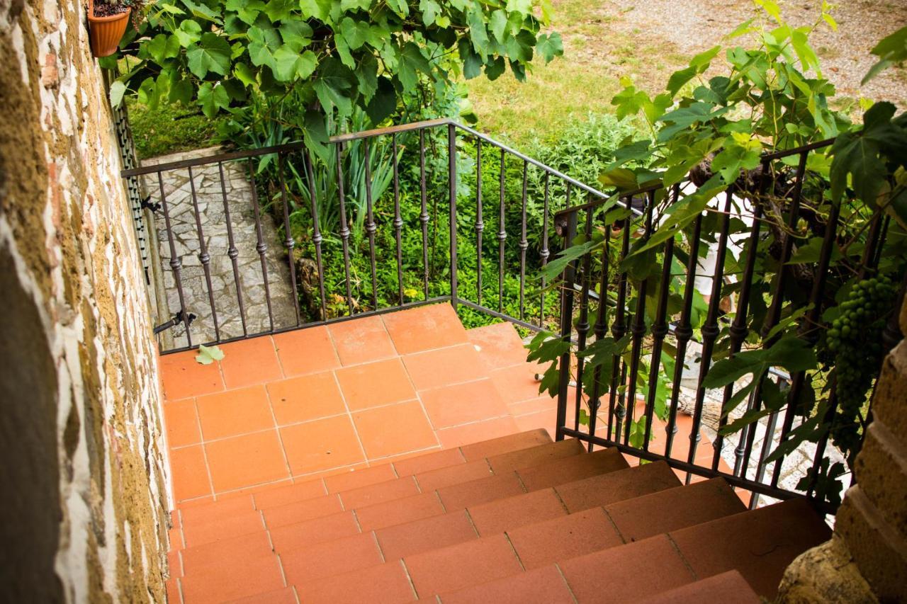 Podere Le Chiuse Sovana Exterior photo